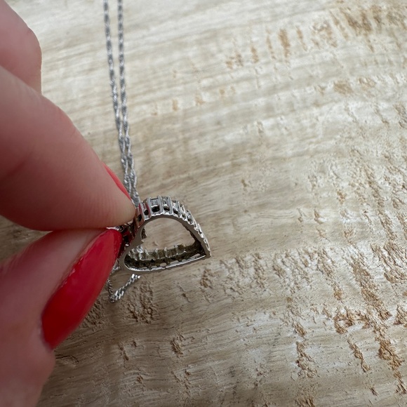 REAL 1/3 Ct Heart diamond necklace 14 Kt white gold chain & clasp formal luxury - Picture 13 of 17